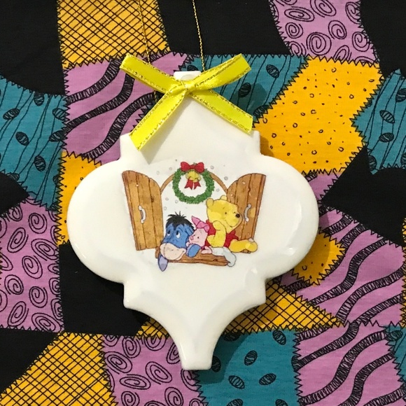 Winnie-the-Pooh  And friends Lantern tile Christmas ornament - Picture 1 of 2